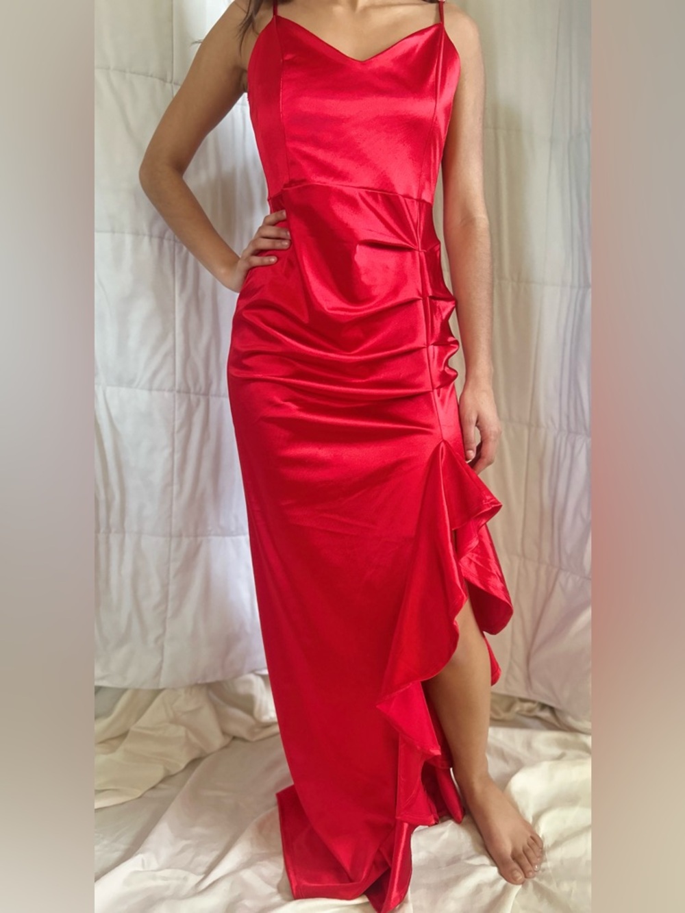 Long Red Formal Dress Spaghetti Straps V-Neck Ruffle Slit Gown